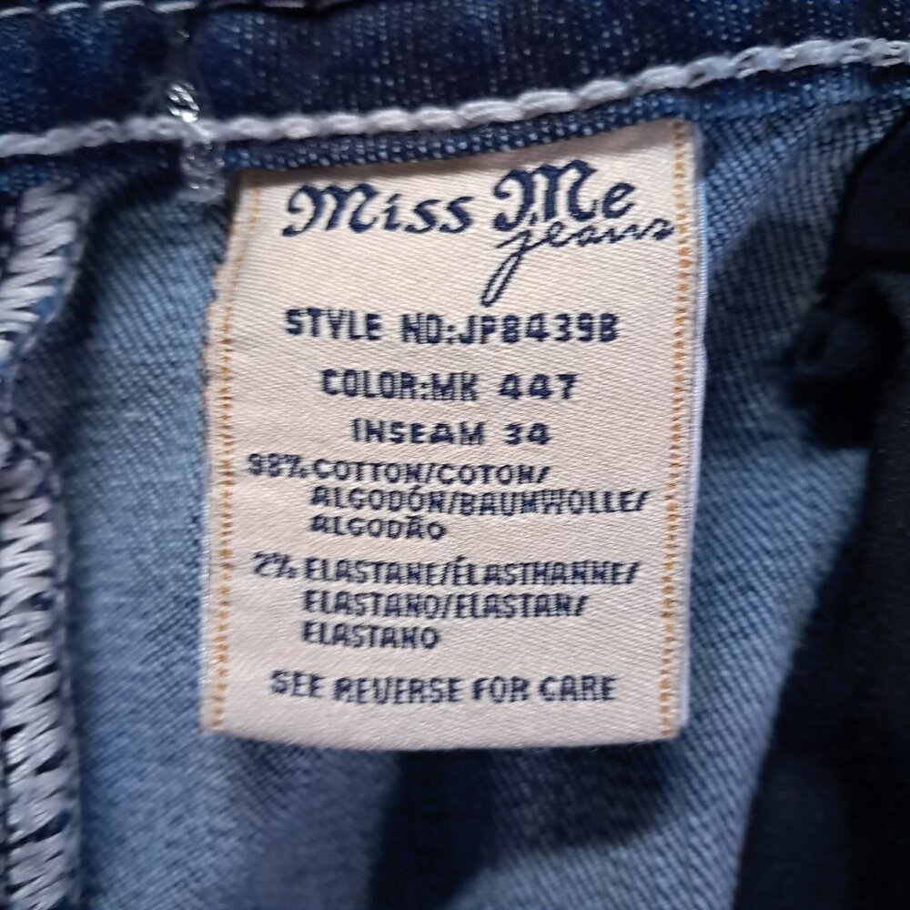Miss Me Jean Women 31x34, Tag 30X34 Boot Cut Embellished Distressed Flap Pockets - Picture 16 of 16